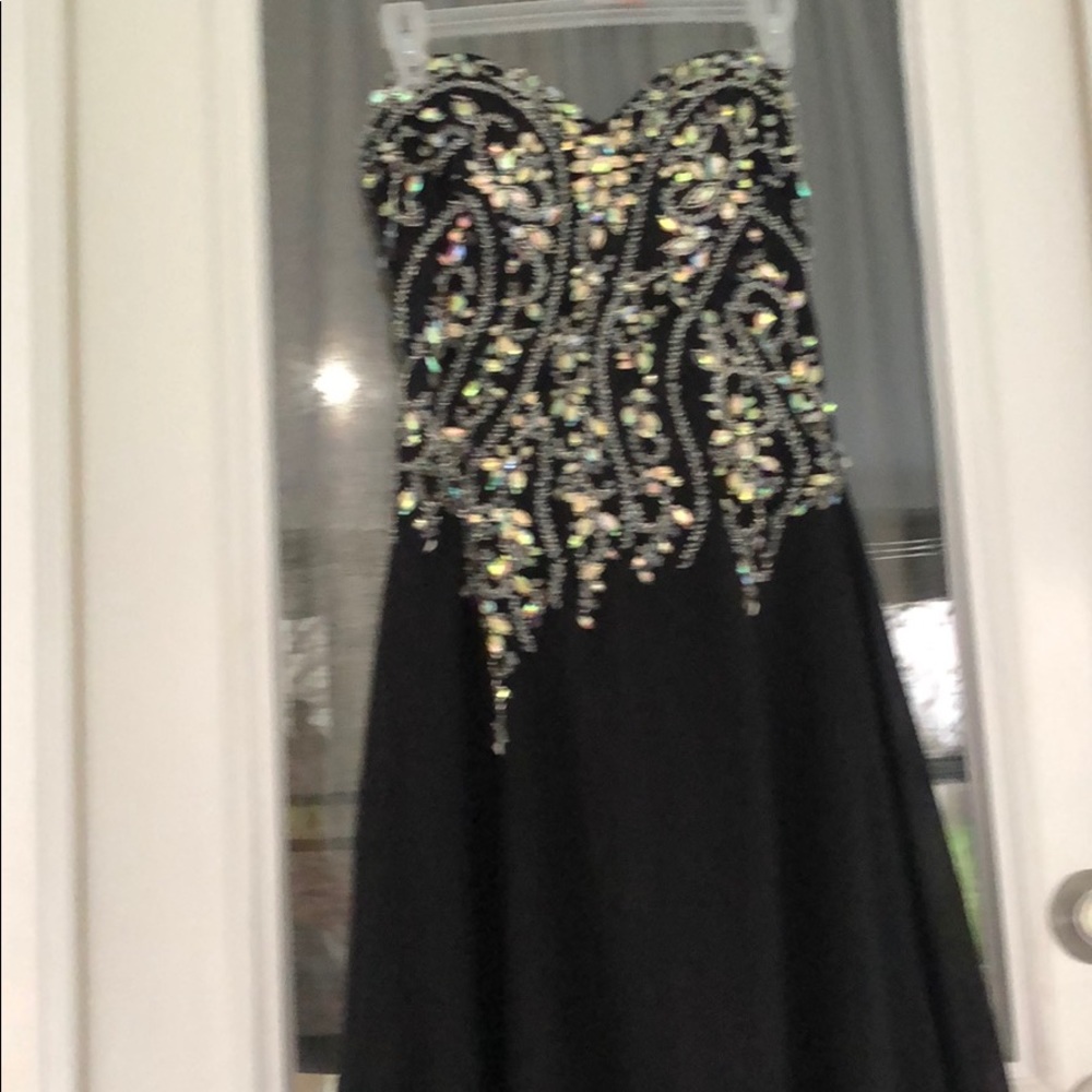 Formal Gown - Picture 2 of 8